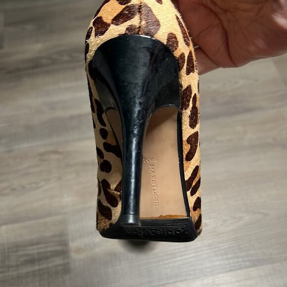 Max Studio Leopard Pump Heels Size 8.5 - Picture 4 of 7